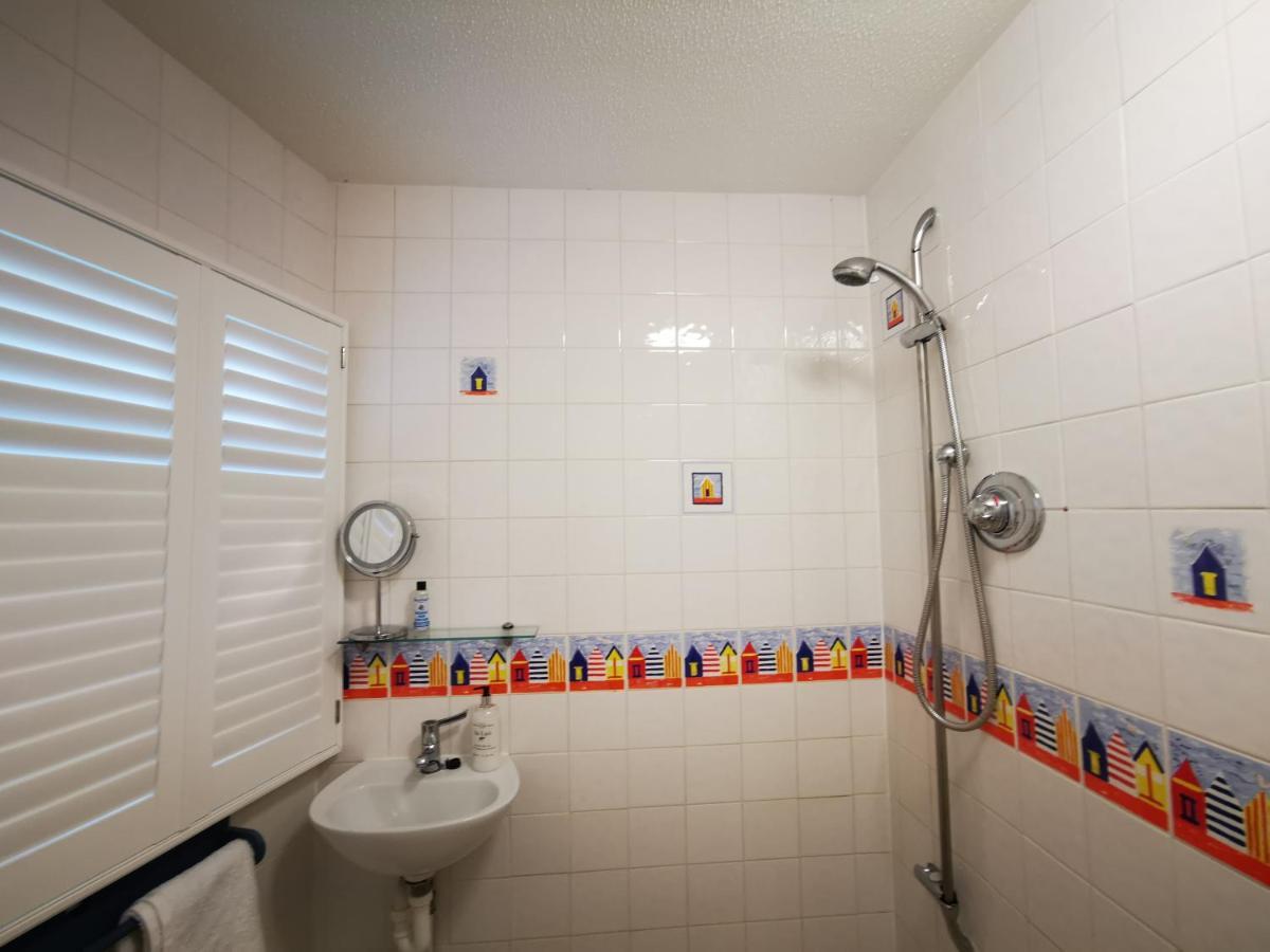 Sea View 3 Bedroom Seaside Property Chichester Luaran gambar